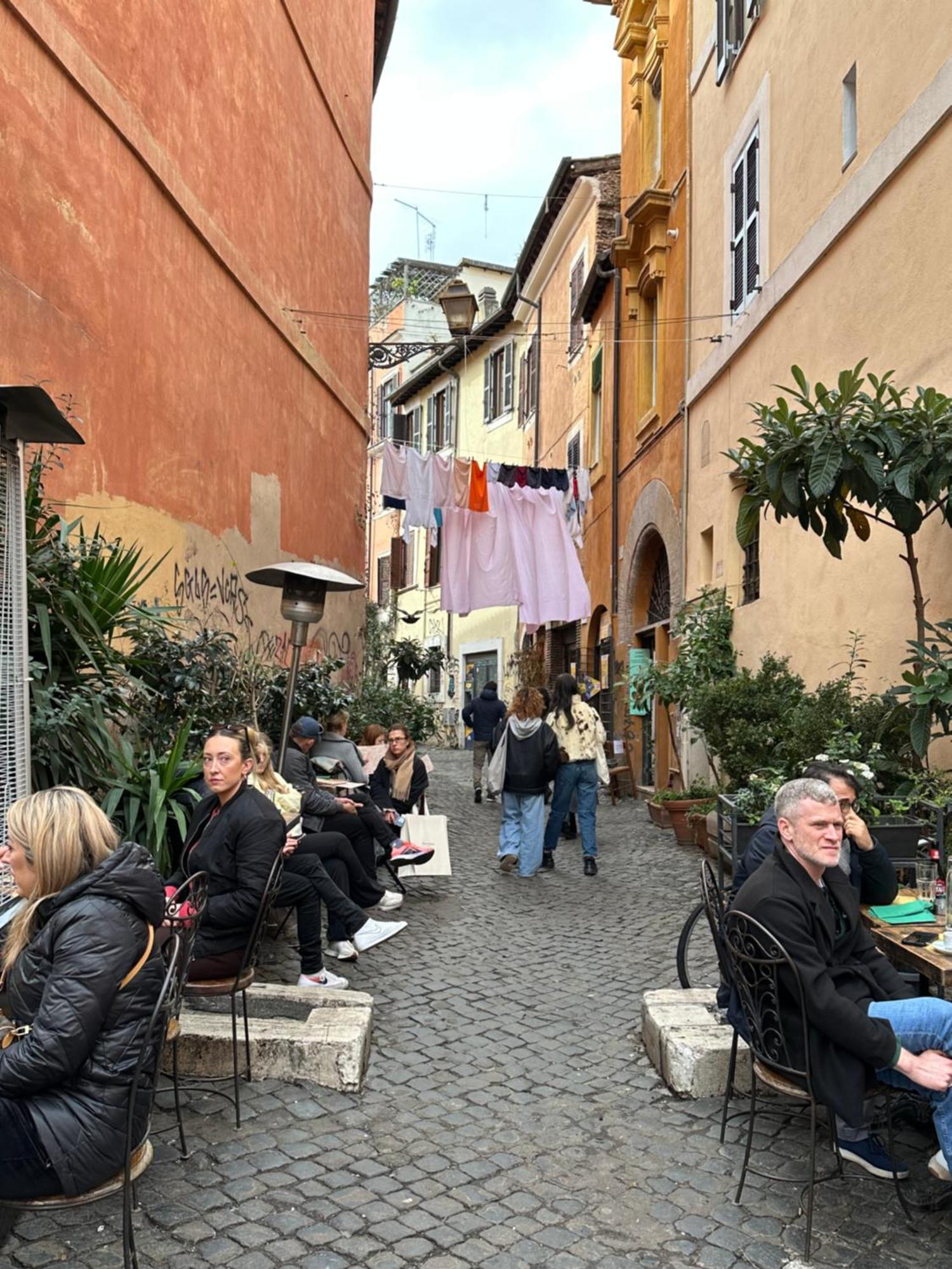 Apartment In Trastevere Alchimia Vacation *